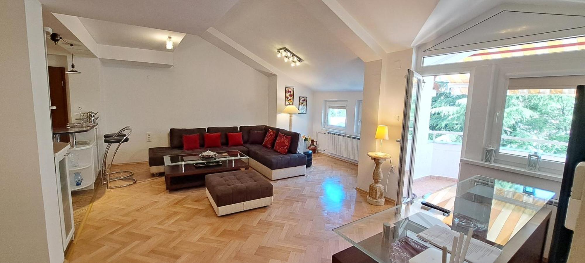 Central Skopje Duplex Apartment Bagian luar foto