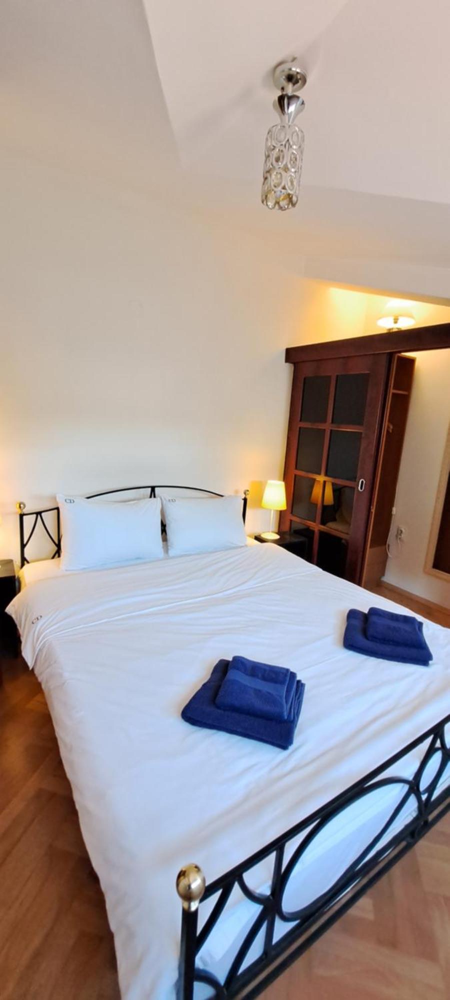 Central Skopje Duplex Apartment Bagian luar foto